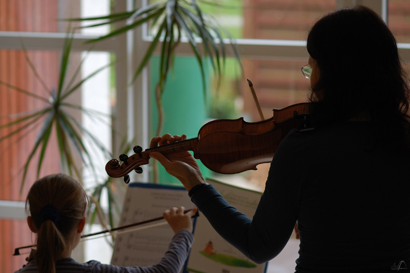 Lehrerin und Schülerin